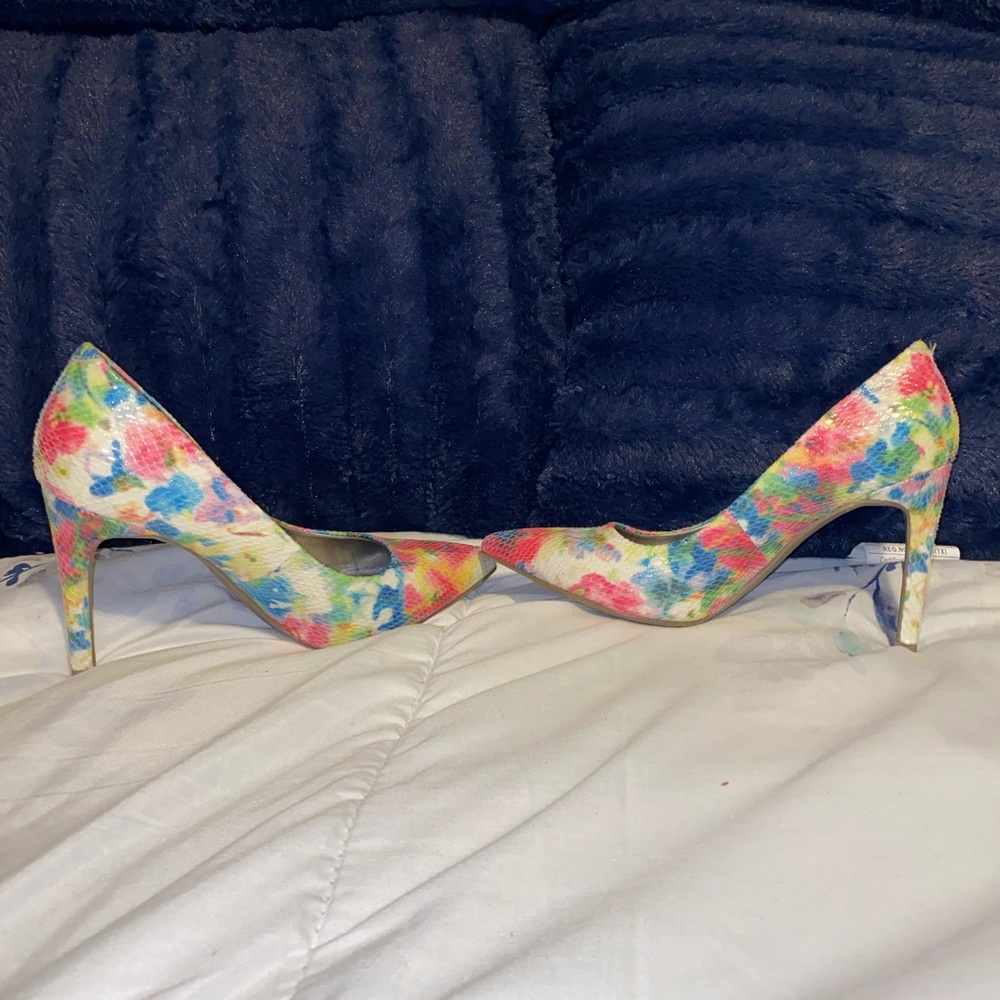 Worthington colorful heels